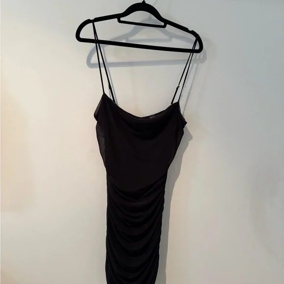 Dynamite Black Ruched Mini Dress - Picture 5 of 6